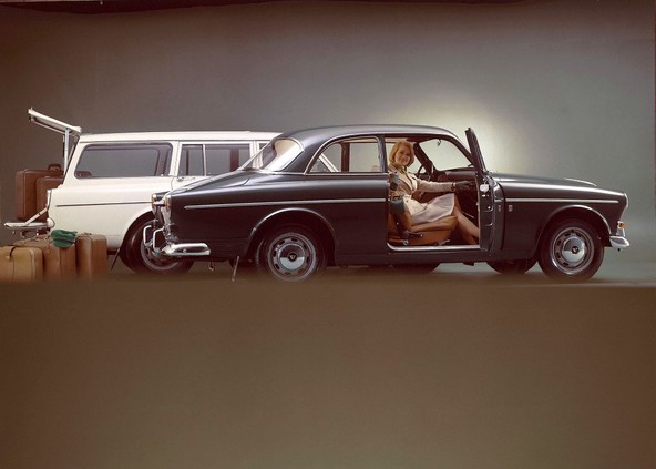 Volvo 122 S & P220 Amazon