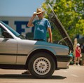 7. Slovensko  youngtimer  srečanje:  Mladodobniki  napolnili parkirišče E. Leclerca