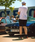 7. Slovensko  youngtimer  srečanje:  Mladodobniki  napolnili parkirišče E. Leclerca