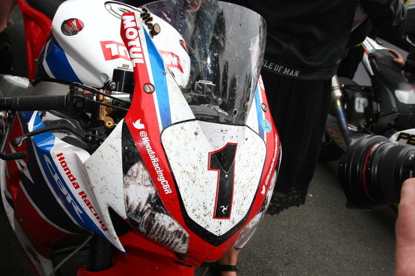 Dunlopova kampanja Great Fightbacks: Največji povratek v zgodovini motošporta pripada Johnu McGuinnessu