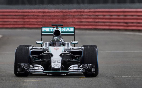 Formula 1: Wolff: Biti moramo pozorni na Ferrari