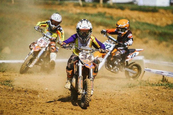 MX pokalno in amatersko prvenstvo Slovenije 2016: Fantastični Jernej Irt na najvišji - prašni -  pokalni MX stopnički v Stranski vasi!