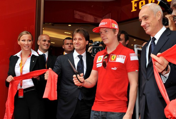 Formula 1: Uradno: Raikkonen še naprej pri Ferrariju