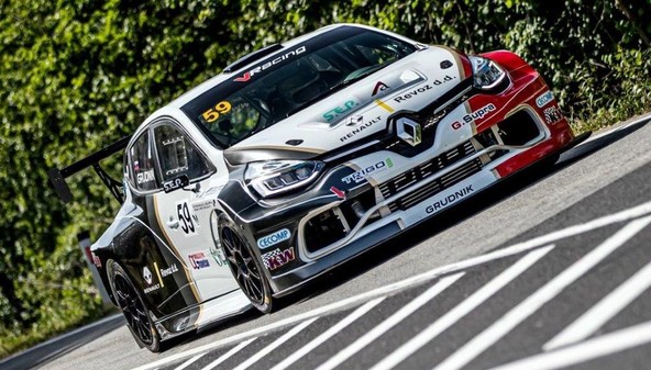 Matej Grudnik & GHD Gorjanci 2019: Prva dirka, prva zmaga!