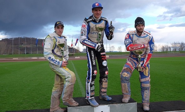 Speedway: Žagar proti sedemnajstici