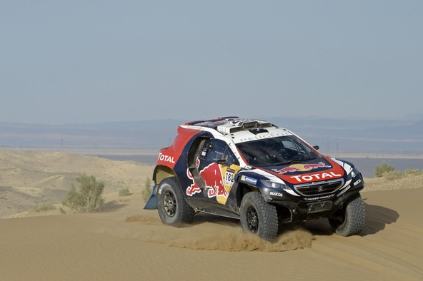 Peugeot 2008 DKR: Uspešna zgodba za oba dirkalnika na Kitajskem