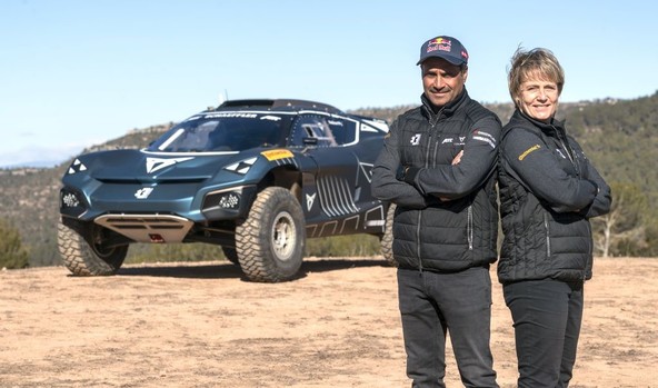 EKIPA ABT CUPRA XE 2022: Na hibridnem dogodku razkrita dva legendarna voznika 