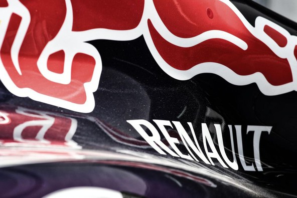 Formula 1: Toro Rosso prva izbira za nakup s strani Renaulta