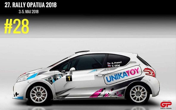 Grega Premrl in Vili Ošlaj: Premrl v Opatiji prvič z dirkalnikom razreda R2