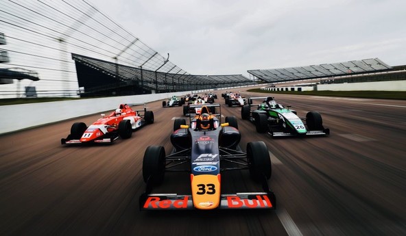 Britansko prvenstvo F4: Ford slavi serijo, ki je vzgojila velike dirkače