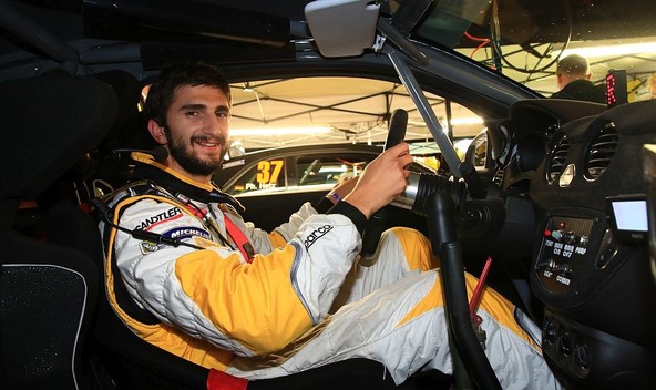 Kljub manjšim napakam zadovoljen: Tim Novak šesti na predzadnjem reliju v nemškem pokalu Opel Adam