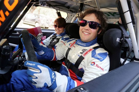 Rok Turk in Martina Lazar: Jubilejna 25. zmaga z dirkalnikom Peugeot 208