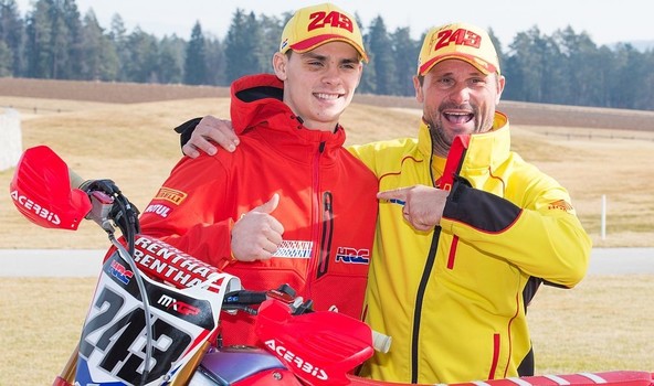 Predzadnja dirka prvenstva MXGP: Tim Gajser grdo padel in v drugo ni nastopil