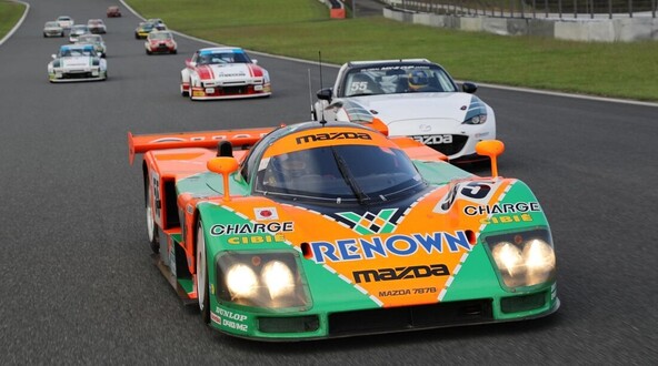 35. OBLETNICA ZMAGE V LE MANSU : MAZDA 787B SE VRAČA NA CIRCUIT DE LA SARTHE