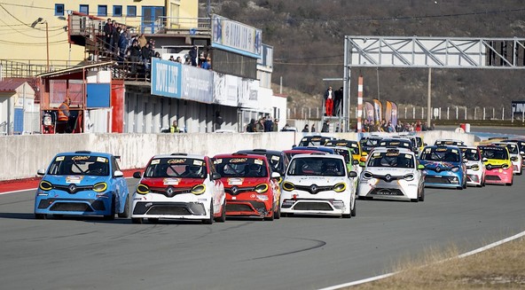 Twingo Endurance: Finale na Grobniku : Prva dirka v slovenskem avtošportu po koronavirus krizi